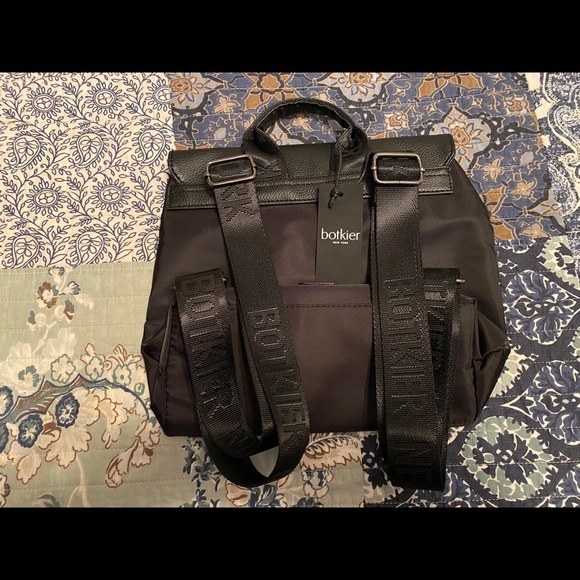 Botiker Trigger Mini Backpack - Picture 2 of 5